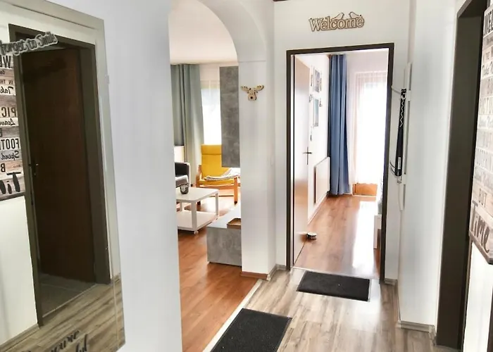 Gemuetliche Mit Bergblick Und Naehe Faaker